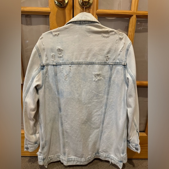 Free People Destroyed Long and Lean Trucker Jacket - Cloud Wash - Picture 5 of 8